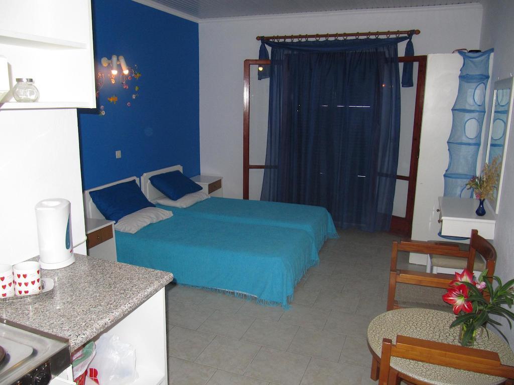 Milka Studios Barbati Quarto foto